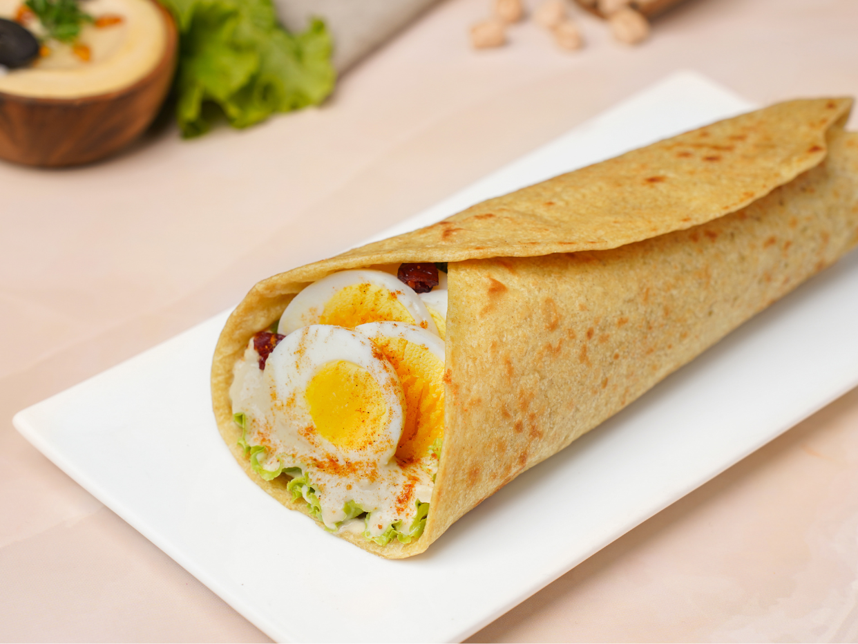 Egg hummus roll