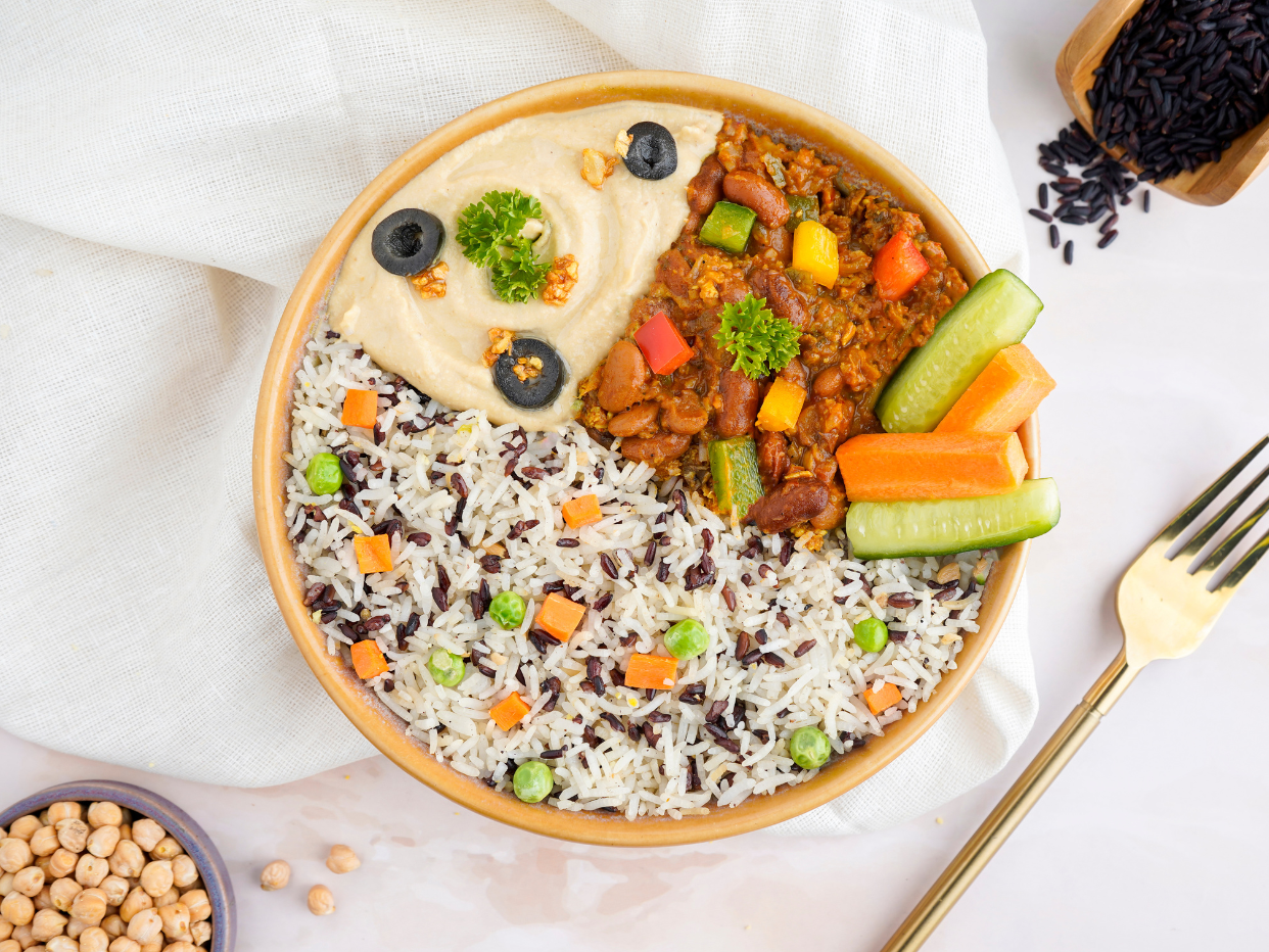 Hummus buddha bowl non-veg
