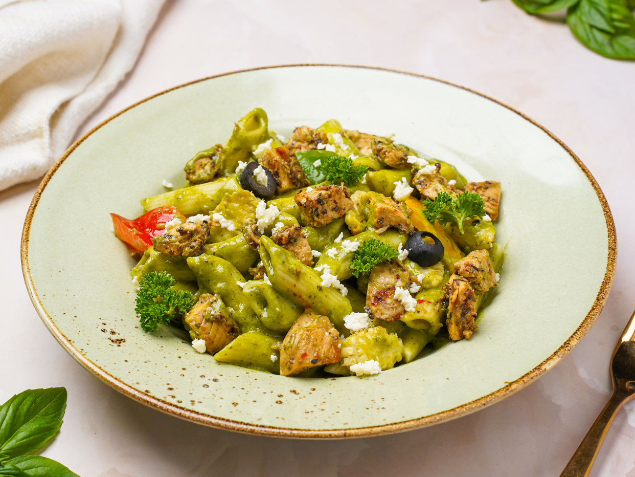 Creamy pesto chicken pasta