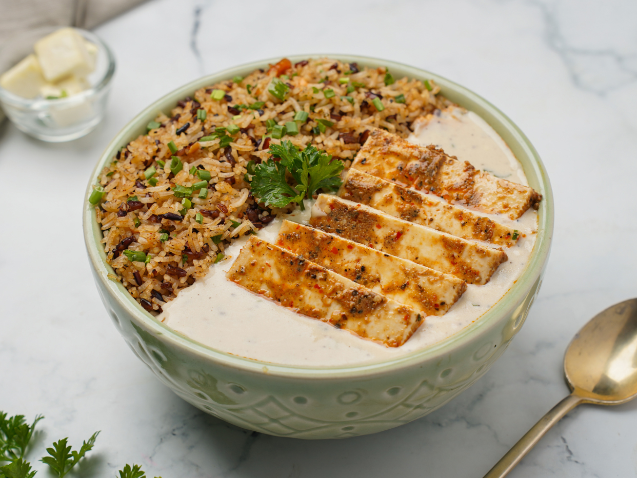 Cheesy paneer bowl