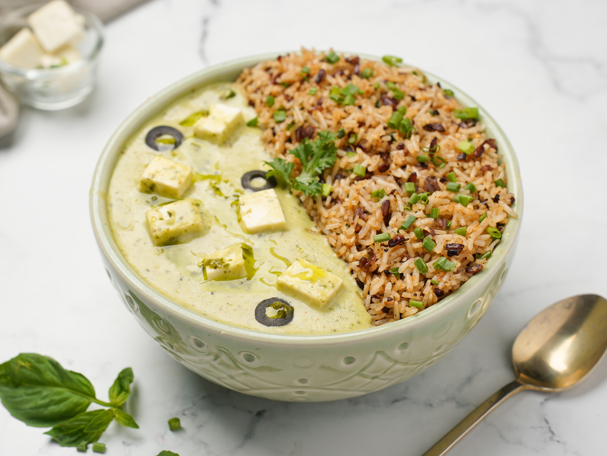 Creamy pesto paneer bowl