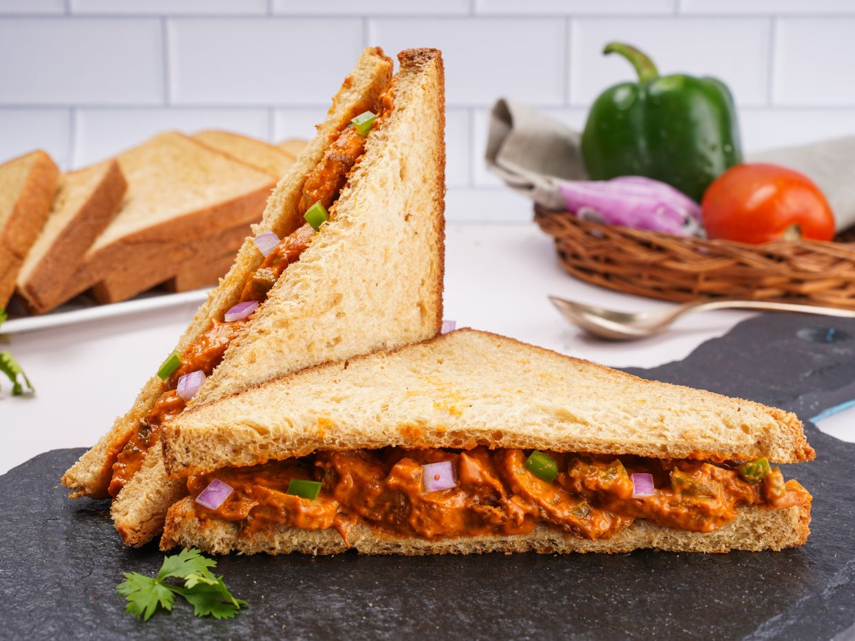 Makhani chaap sandwich
