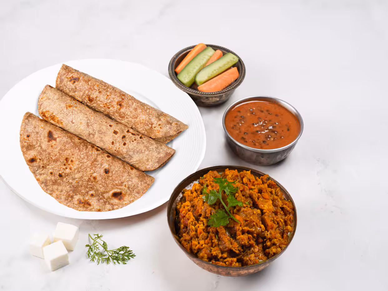 Keema Chicken Dal Makhani Multi Grain Roti Thali