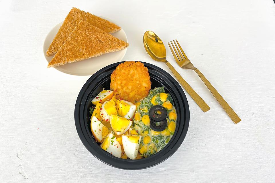Masala Eggs N Creamy Spinach Brekkie
