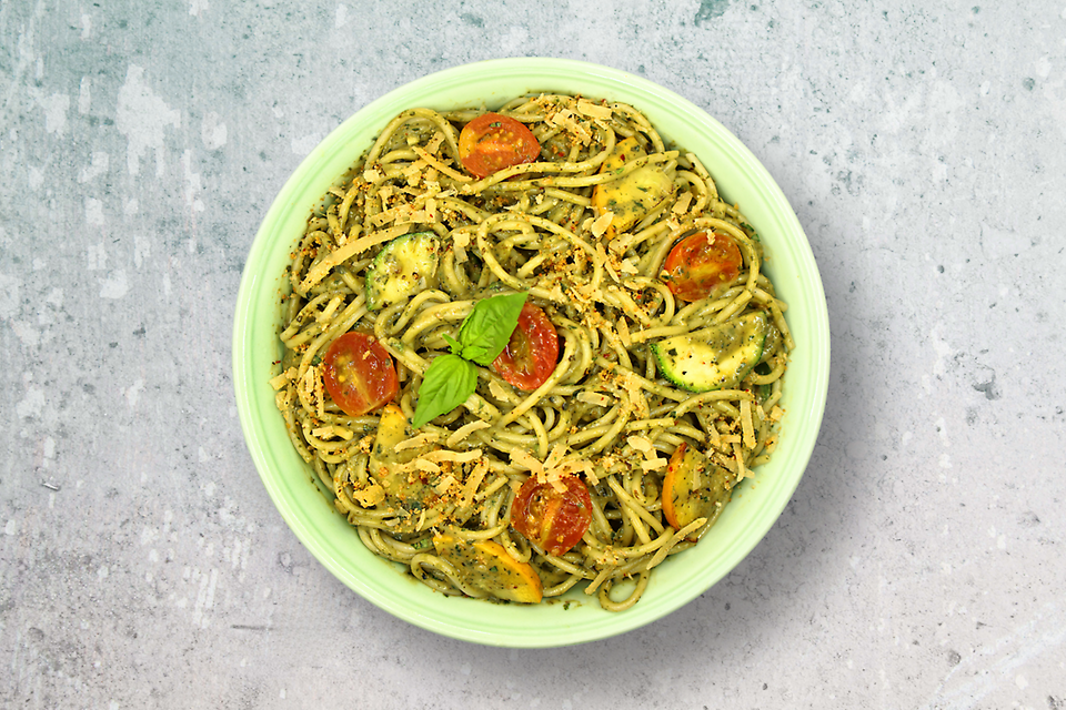 Creamy Pesto Veg Spaghetti