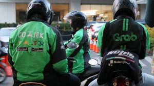 Lahan Parkir untuk Ojek Online