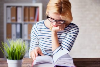 Baca Buku Bagi Karyawan