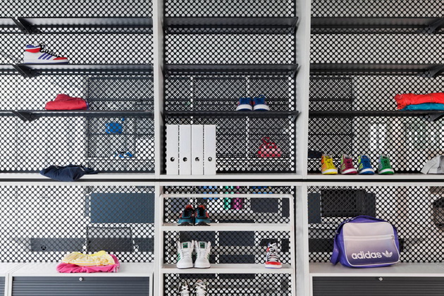 Desain Kantor Adidas