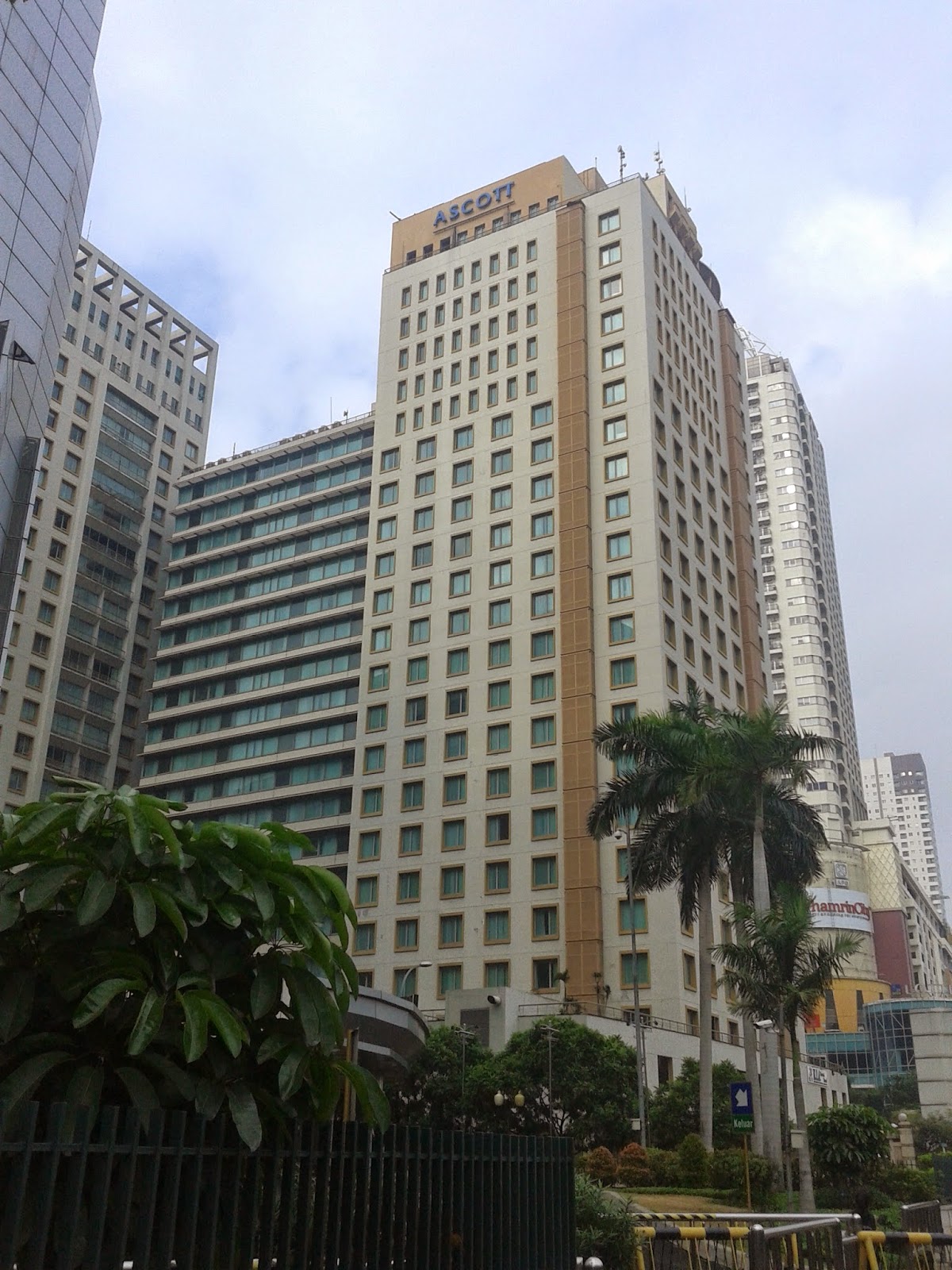 Ascott Dekat Stasiun MRT
