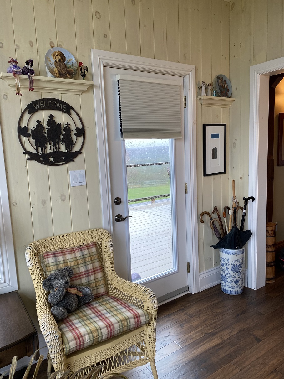 Sensational SEAMS - Sheer Curtains in Newcastle, ON