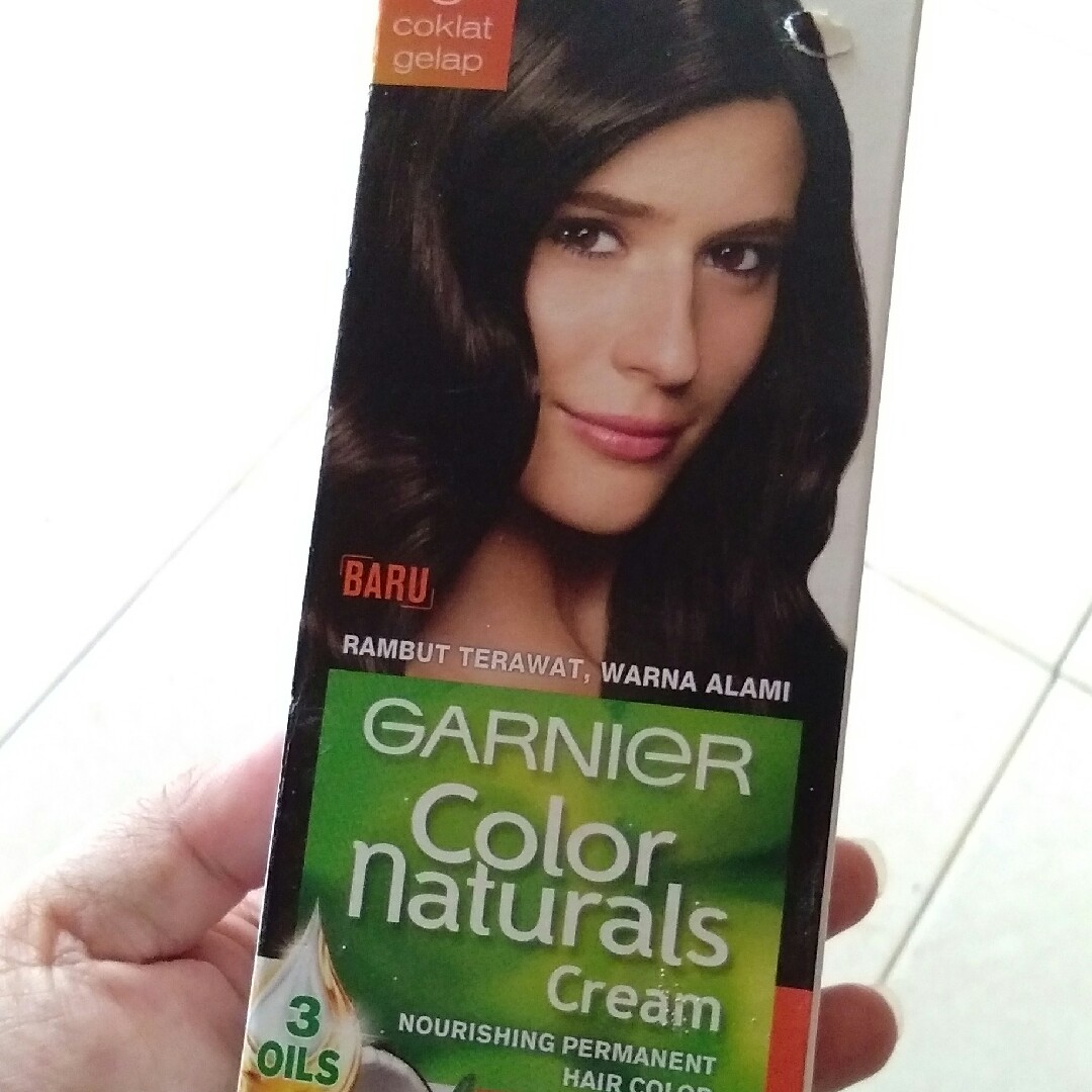 Pewarna Rambut Garnier Coklat Gelap - Check spelling or type a new query.