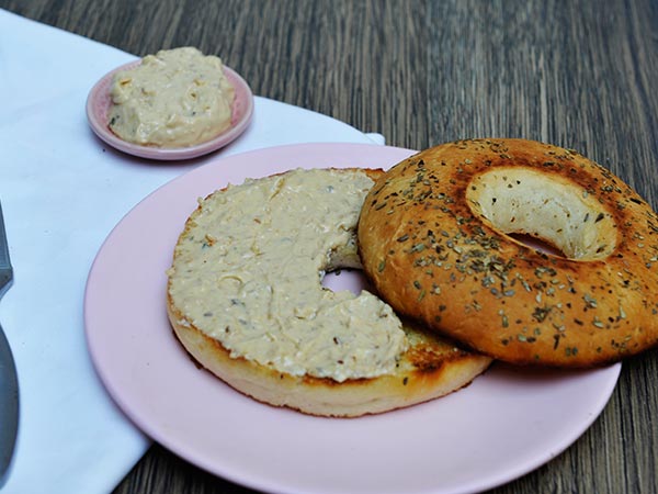 Cream & Onion Bagel