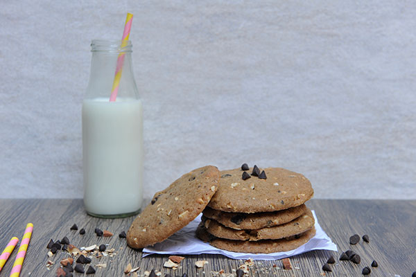 Chocolate Chunk & Peanut Cookie