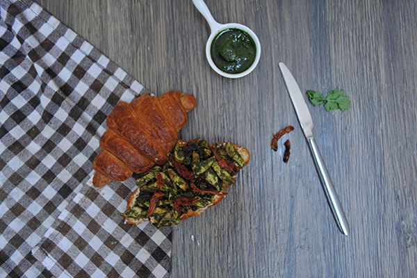 Pesto Paneer Croissant