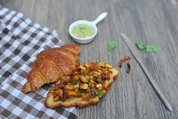 Paneer Tikka Masala Croissant