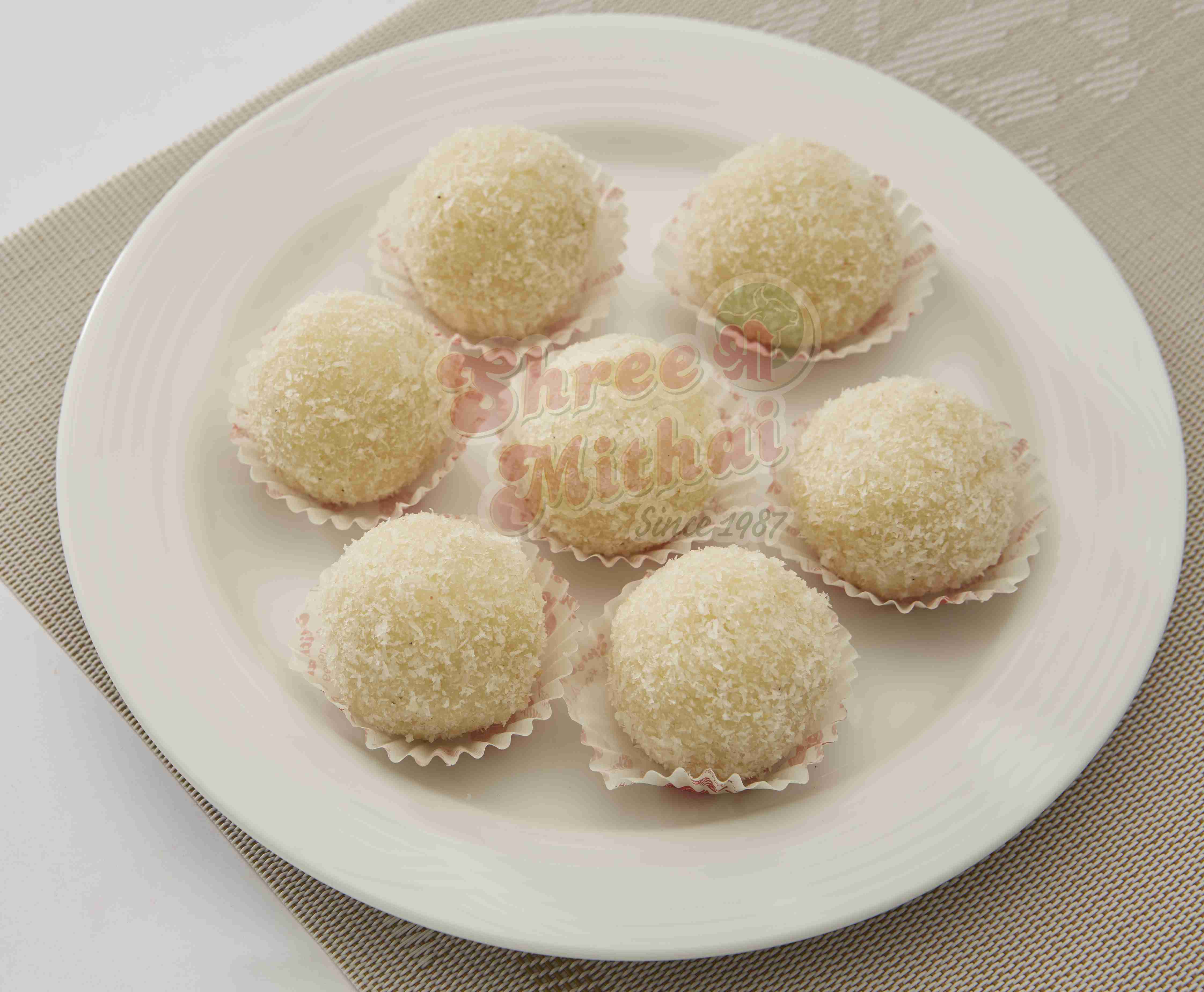 Coconut Ladoo