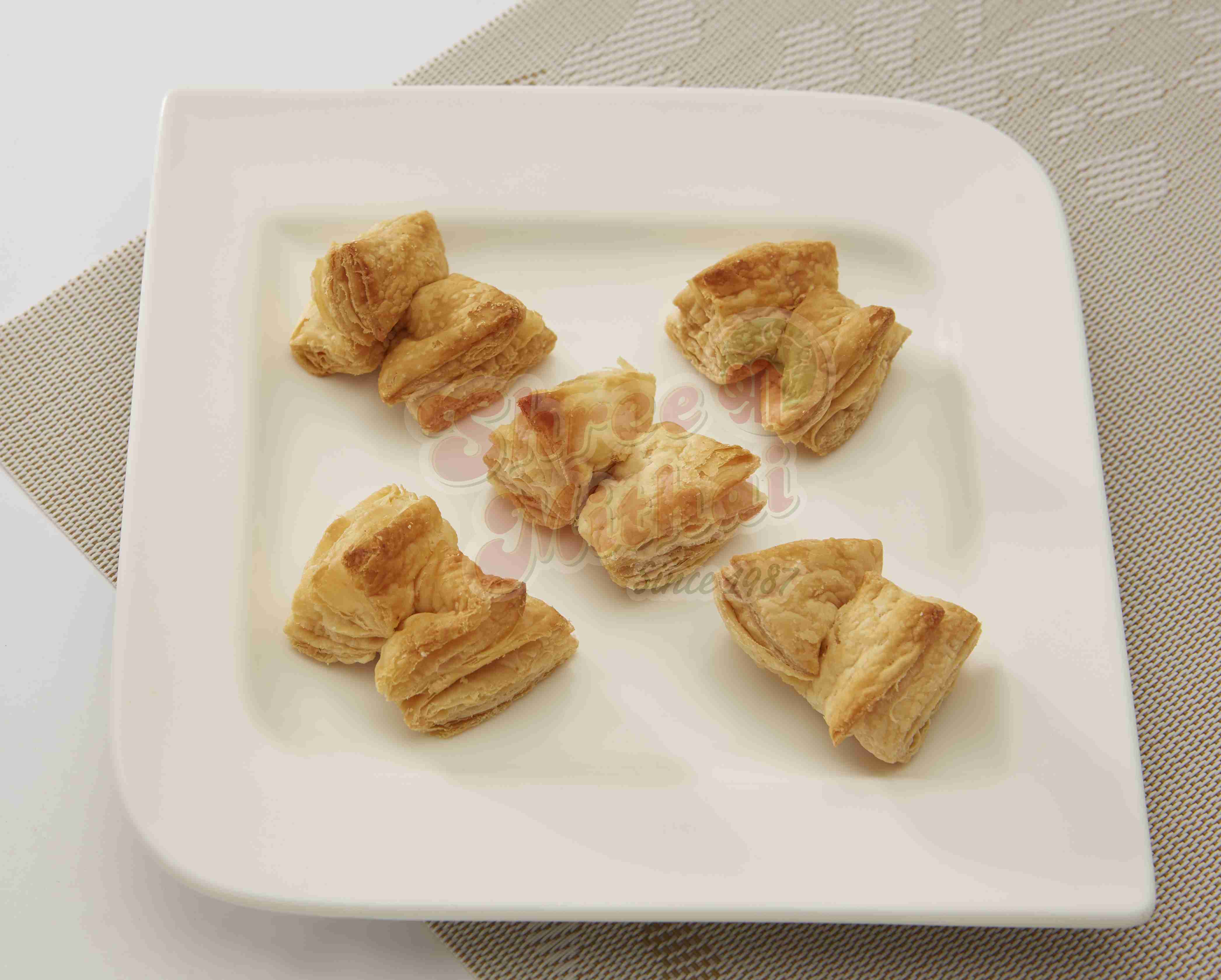 Plain Khari (200 Gms)