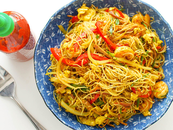 Veg Singapore noodles