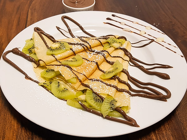 Nutella Kiwi Crepe