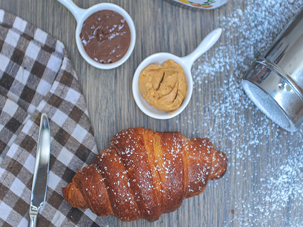 Cream & Onion Croissant