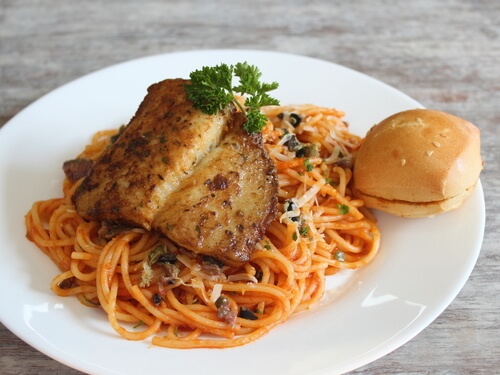 Merquin Spiced Fish with Pasta Puttanesca