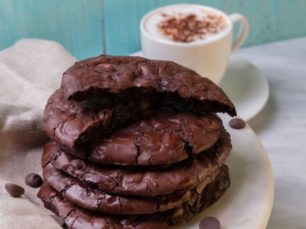 Chewy Chocolate Cookies [The Big One]