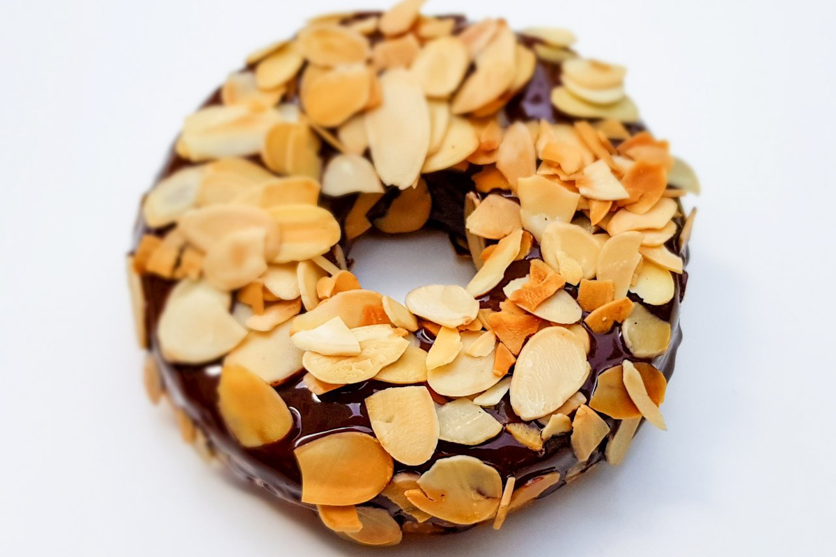 Vegan Donutty Almond Donut