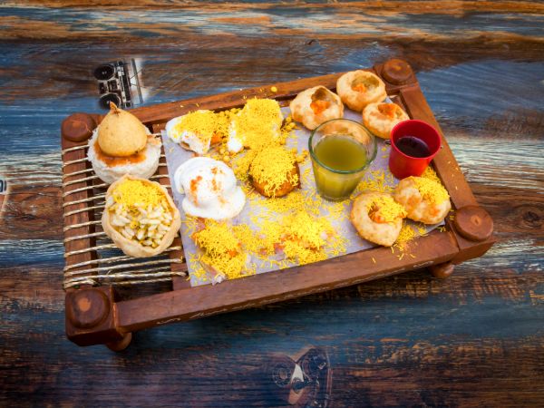 Khau Galli Special Chaat Platter