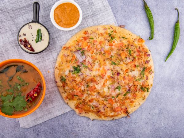 Tomato Onion Uttapam