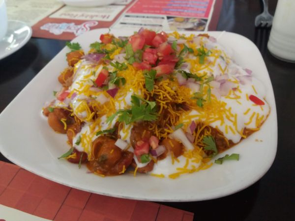 Samosa Chole Chaat