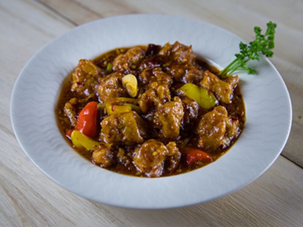 Braised Chicken in Smoked Chilli Sauce