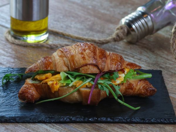 Omelette with Croissant