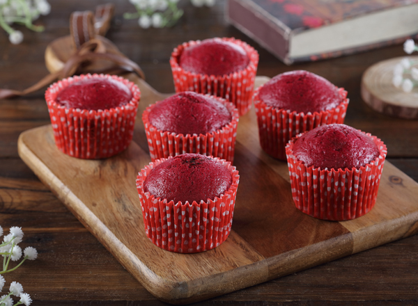 Red Velvet Cupcakes (Pack Of 4)