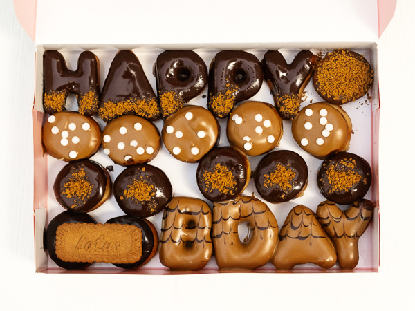 Happy Birthday - Lotus Biscoff