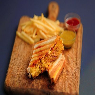 Grilled Paneer Tikka Sandwitch