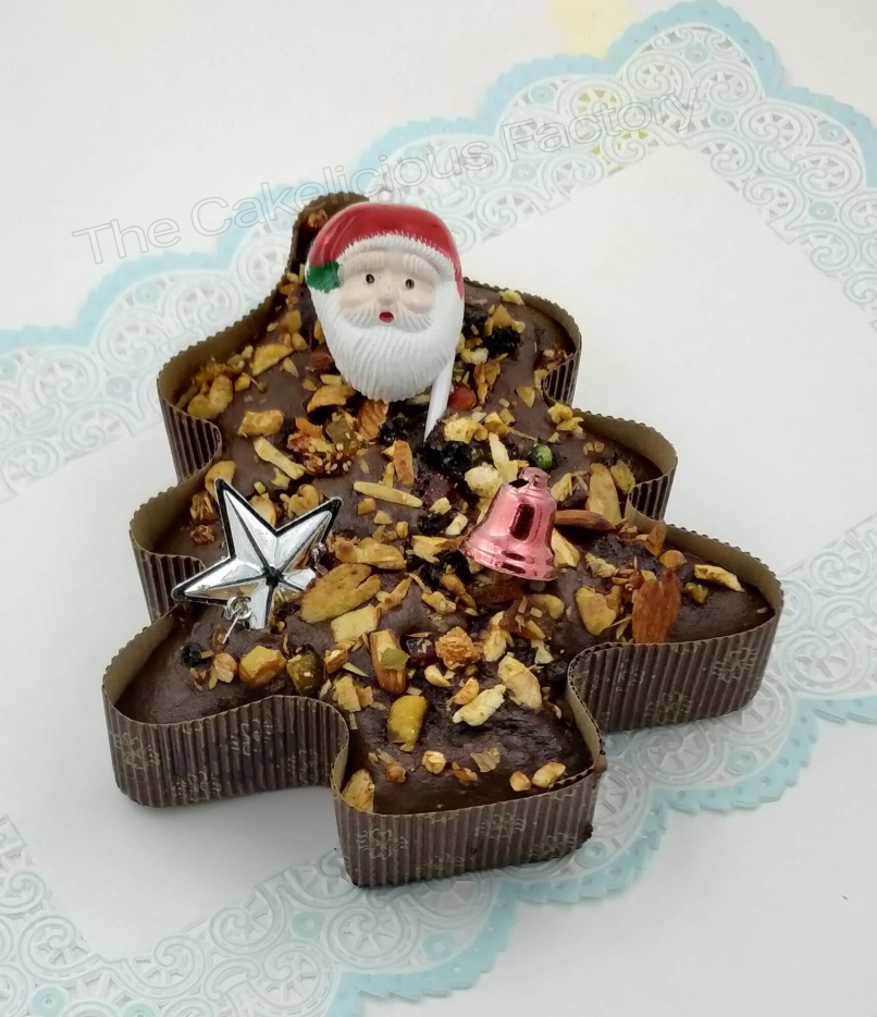 XMas Tree shaped Plum Cake 150 gms Pack