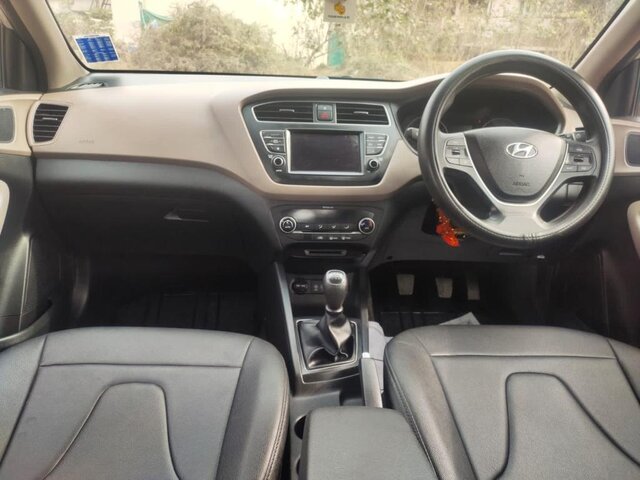 used HYUNDAI I20 ASTA VTVT à Bangalore chez Lakshmi Hyundai