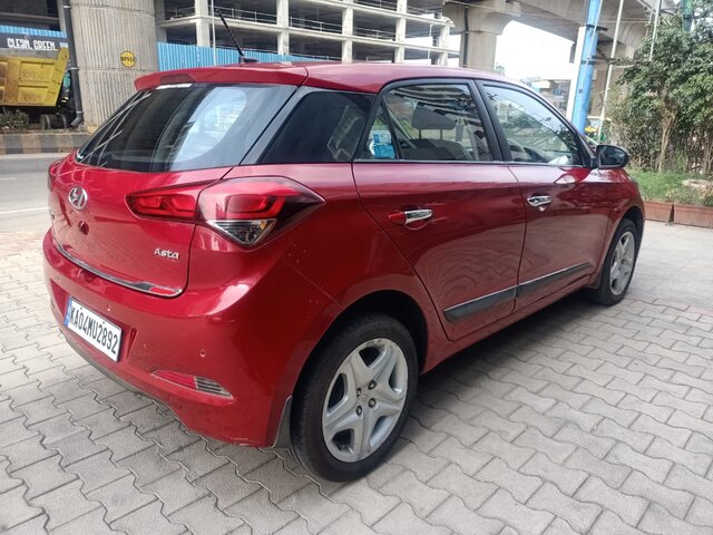 used HYUNDAI I20 ASTA à Bangalore chez Lakshmi Hyundai