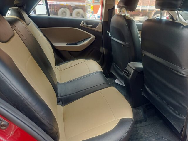 used HYUNDAI I20 ASTA à Bangalore chez Lakshmi Hyundai