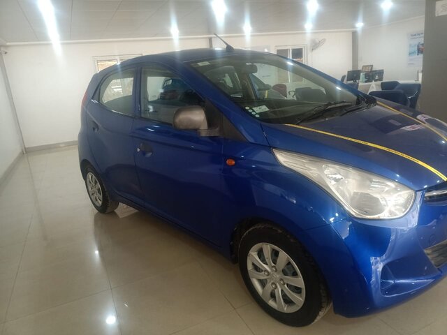 used HYUNDAI EON MAGNA à Bangalore chez Lakshmi Hyundai