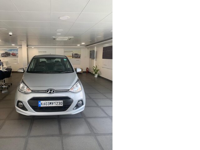 used HYUNDAI XCENT S à Bangalore chez Lakshmi Hyundai