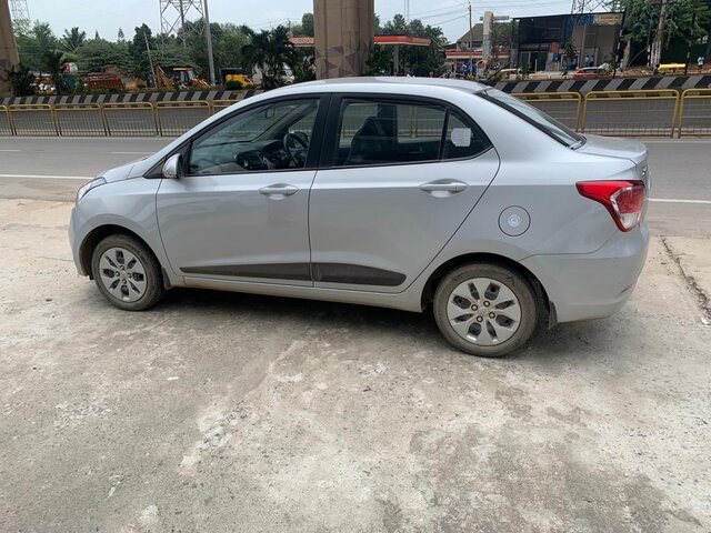 used HYUNDAI XCENT S à Bangalore chez Lakshmi Hyundai