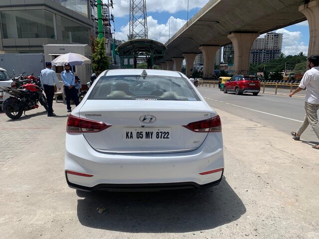 used HYUNDAI VERNA SX VTVT à Bangalore chez Lakshmi Hyundai