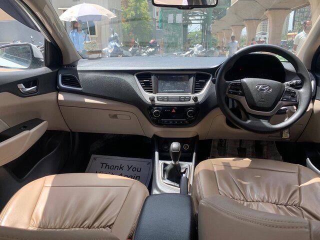 used HYUNDAI VERNA SX VTVT à Bangalore chez Lakshmi Hyundai