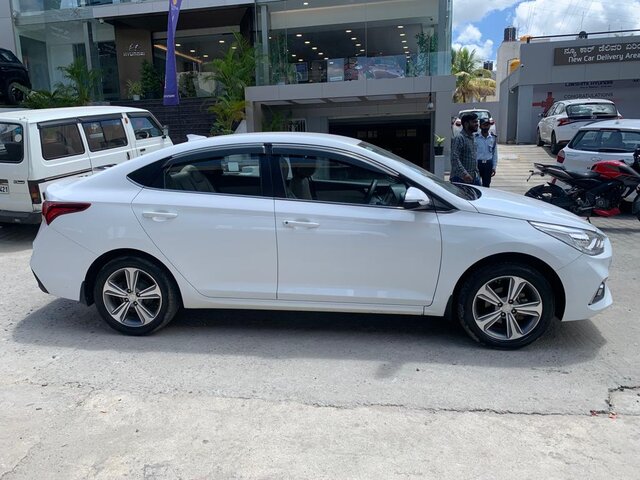 used HYUNDAI VERNA SX VTVT à Bangalore chez Lakshmi Hyundai