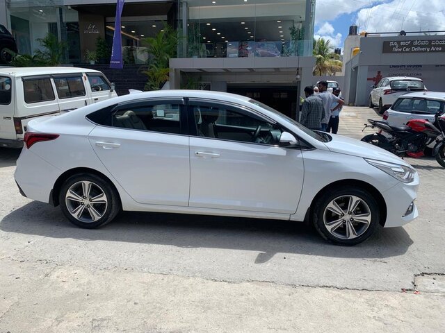 used HYUNDAI VERNA SX VTVT à Bangalore chez Lakshmi Hyundai