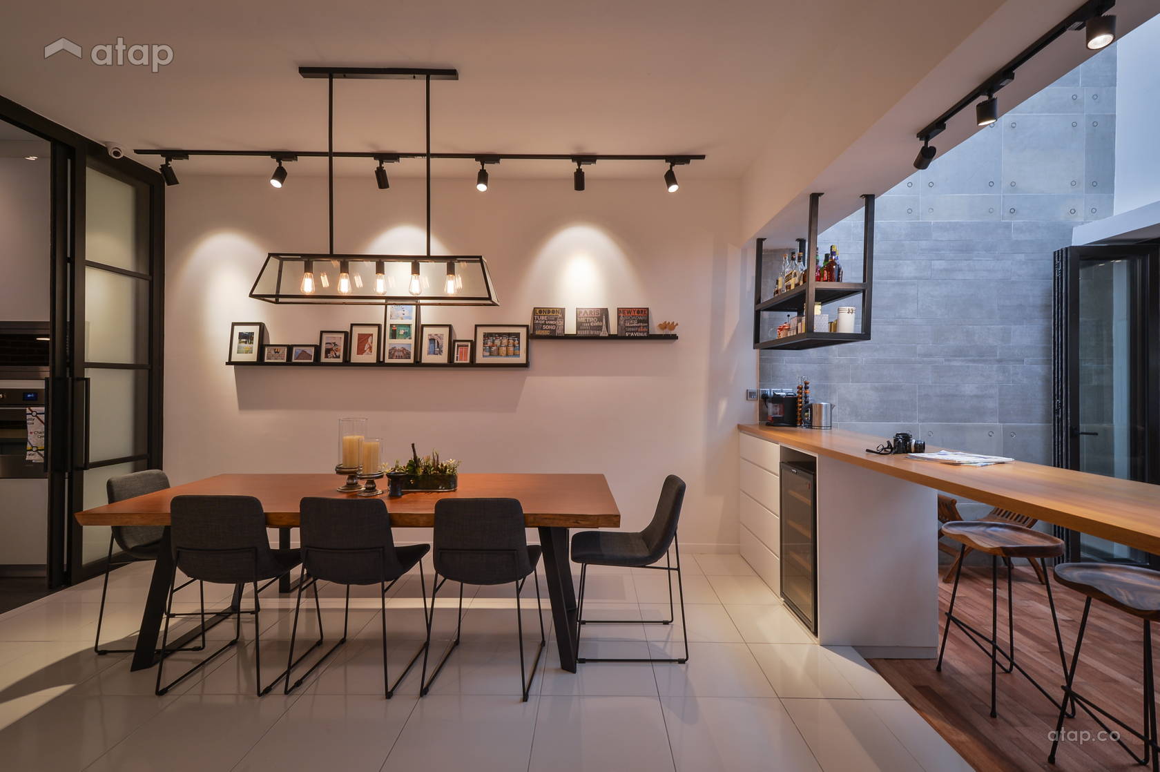 Contemporary Modern Dining Room @ Denai Alam 