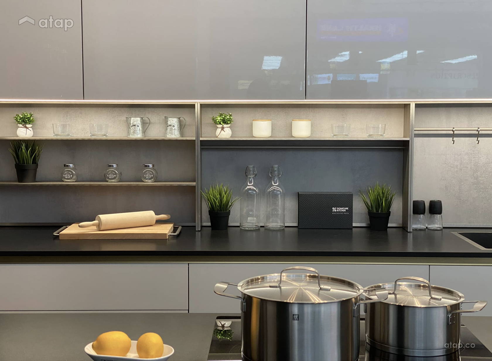 Modern Kitchen shopping mall design ideas & photos Malaysia | Atap.co