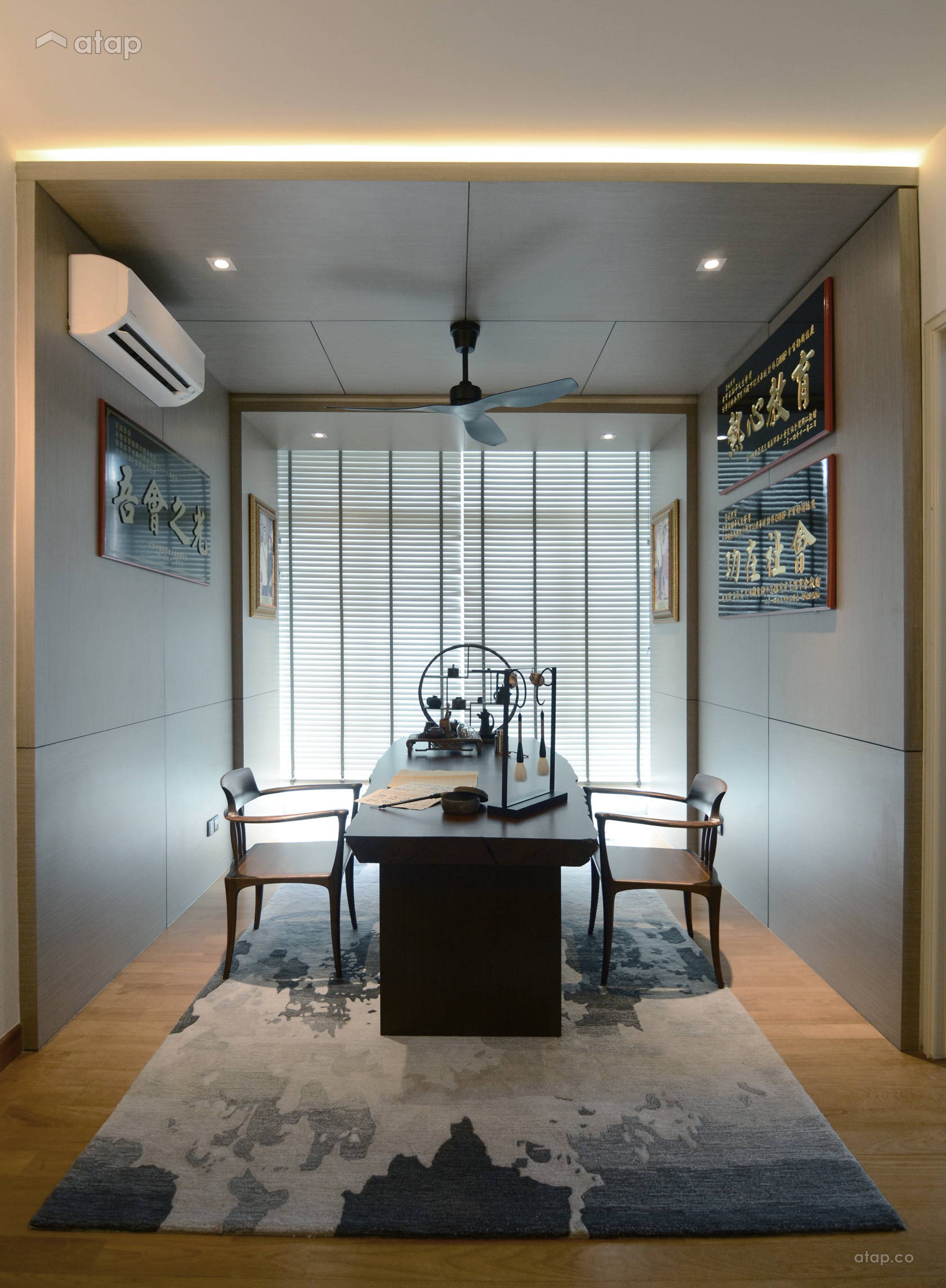 Contemporary Study Room @ Villa Seni Residence