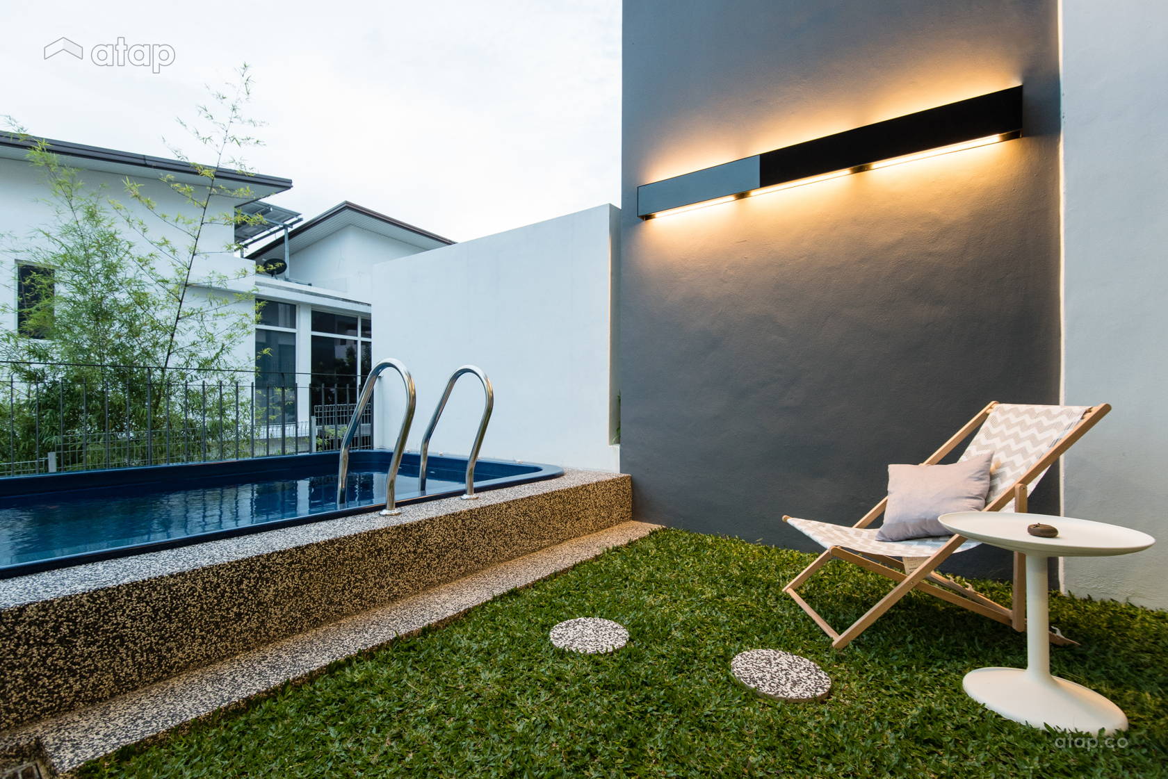 Contemporary Modern Exterior Garden semi-detached design ideas & photos ...